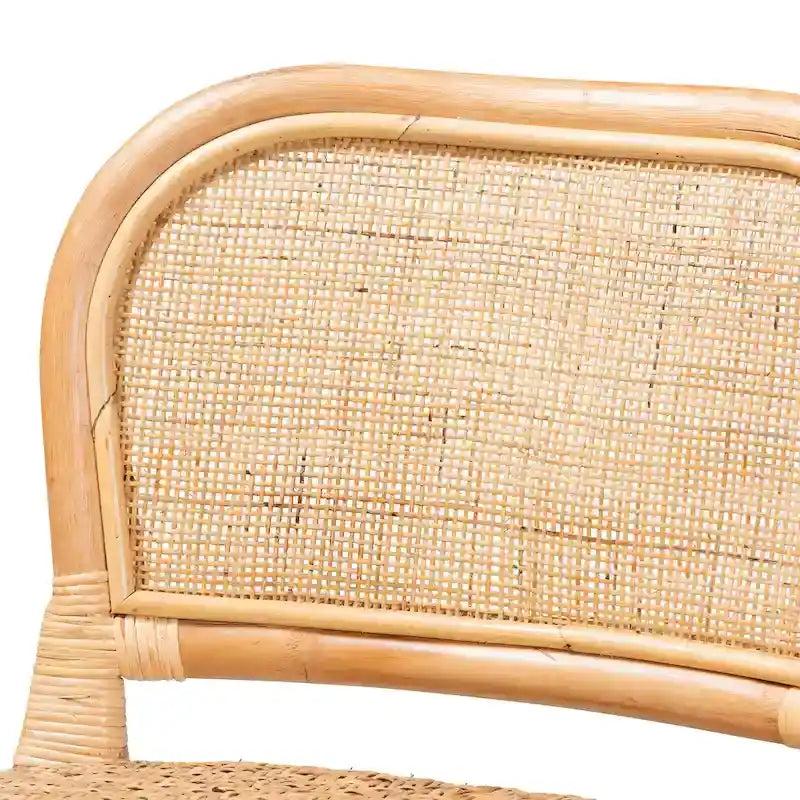 Taburete moderno bohemio de ratán marrón natural