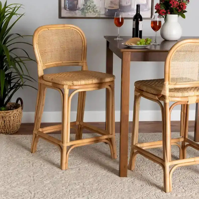 Taburete moderno bohemio de ratán marrón natural
