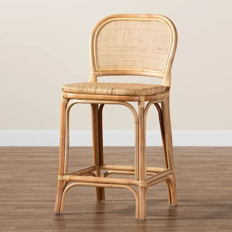 Taburete moderno bohemio de ratán marrón natural