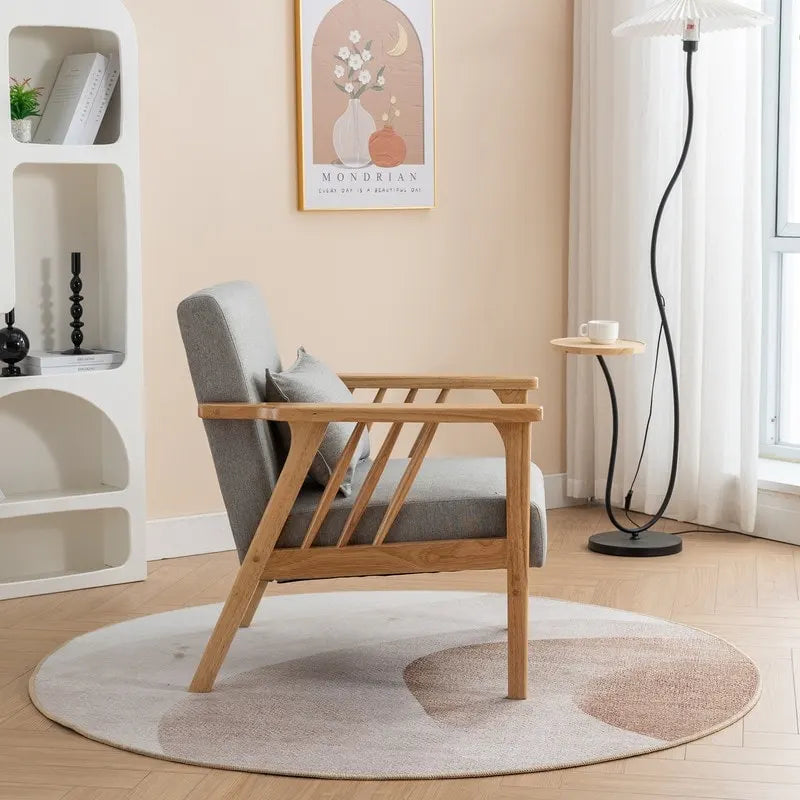 Polster-Sessel aus Bouclé und Massivholz im Mid-Century-Stil