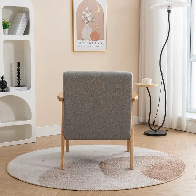 Polster-Sessel aus Bouclé und Massivholz im Mid-Century-Stil