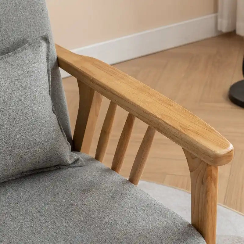 Polster-Sessel aus Bouclé und Massivholz im Mid-Century-Stil
