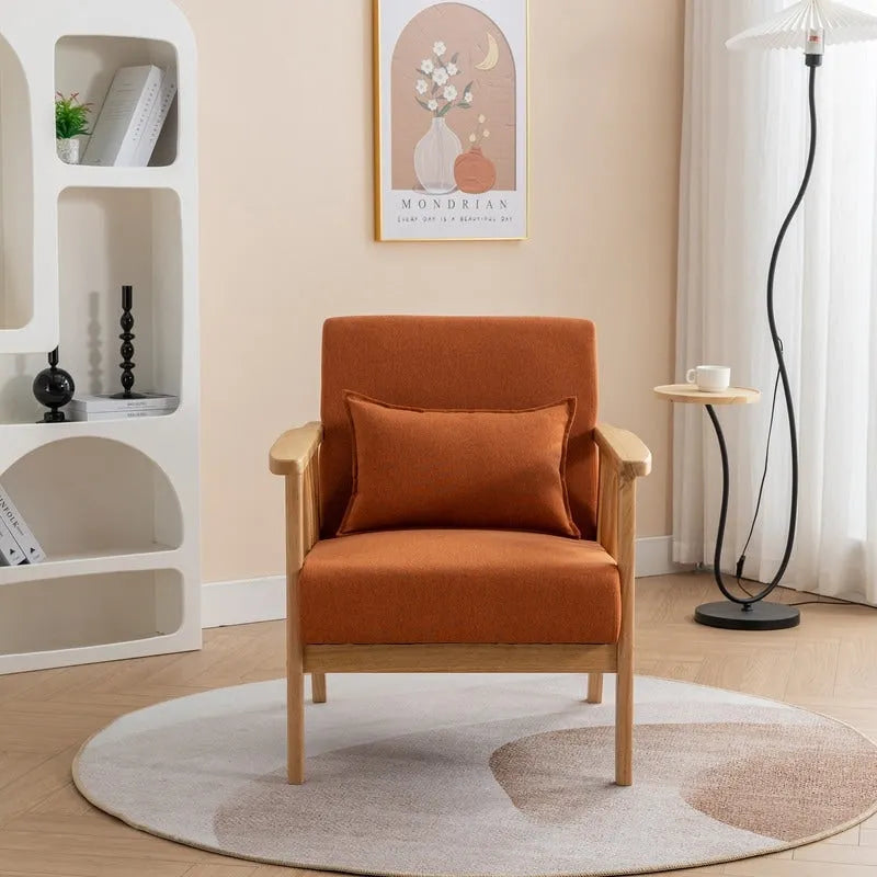 Polster-Sessel aus Bouclé und Massivholz im Mid-Century-Stil