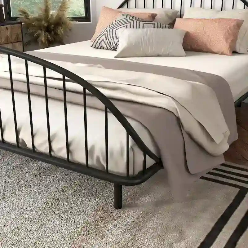 Estructura de cama curva de metal con recubrimiento en polvo